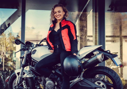 Considerations for Fitting a Motorcycle to a Woman's Body and Preferences